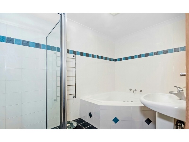 70 Vista Parkway, Wongawilli NSW 2530