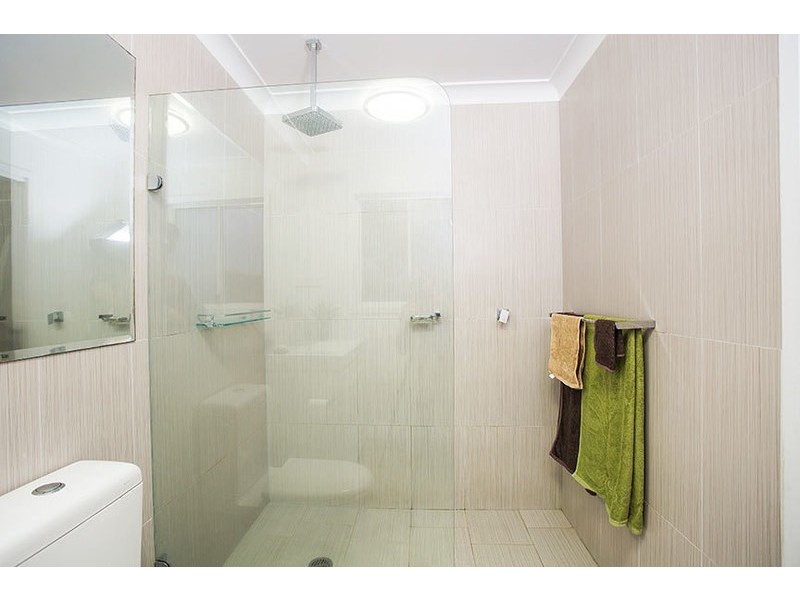 17 Macrossan, East Mackay QLD 4740