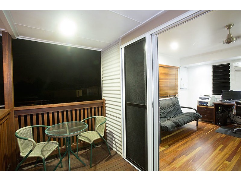 17 Macrossan, East Mackay QLD 4740