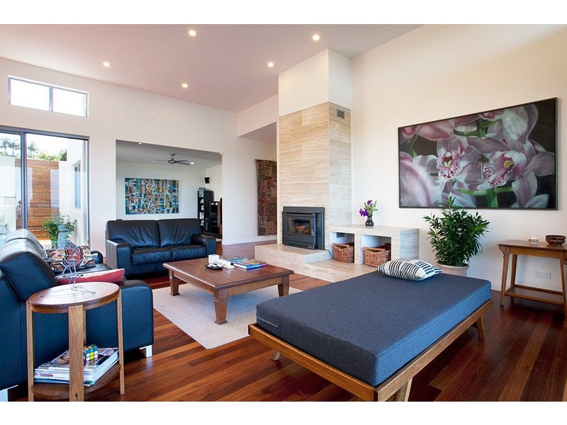 23  Karnu Dr, Valdora QLD 4561