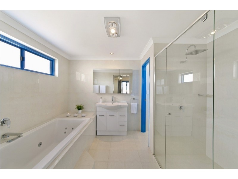 8/12 Boyd Cres, Hamilton Hill WA 6163