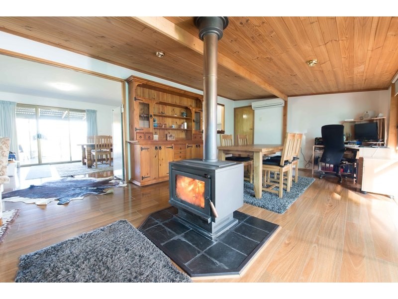 616 Hellhole Creek Road, Kergunyah VIC 3691