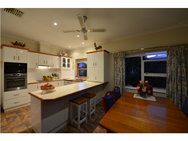 31 Railway Terrace, Kimba SA 5641