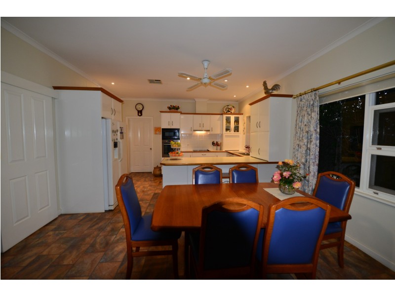 31 Railway Terrace, Kimba SA 5641