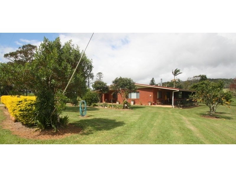 673 EAST EVELYN ROAD, Ravenshoe QLD 4888