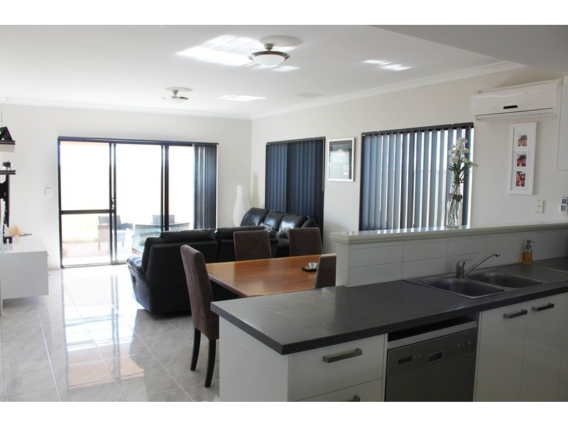 46a Tissington Drive, Darch WA 6065