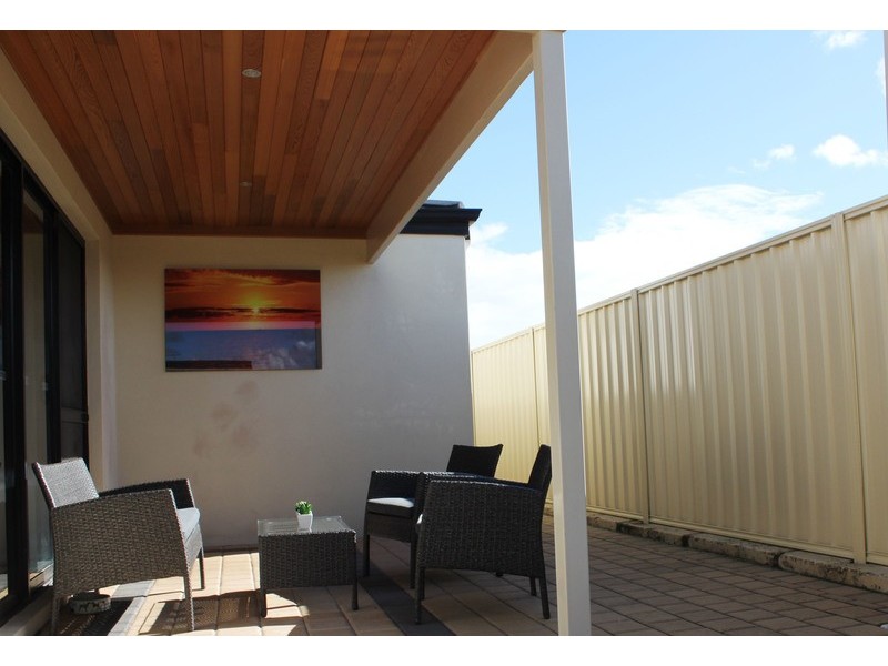 46a Tissington Drive, Darch WA 6065