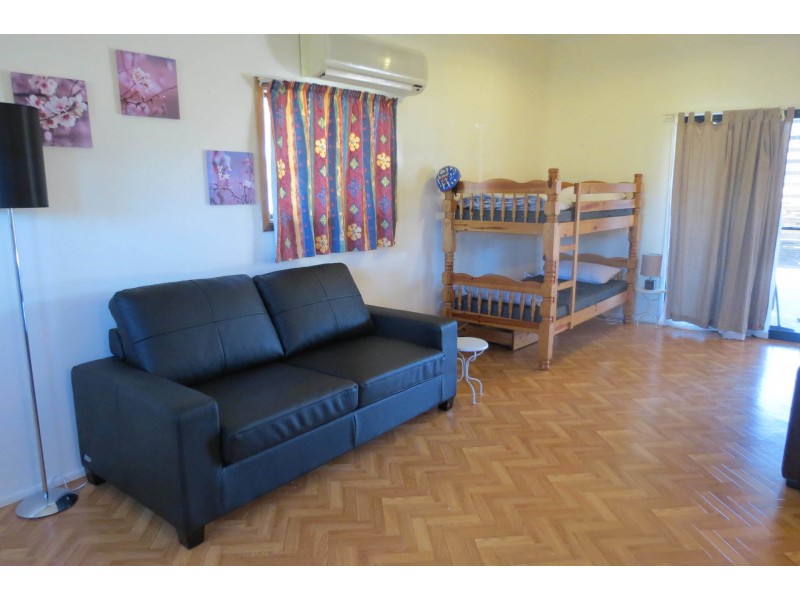 30 Pioneer Drive, Dingo Beach QLD 4800