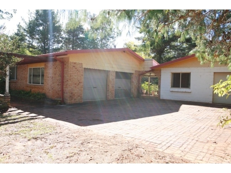 8505 New England Highway, Hampton QLD 4352