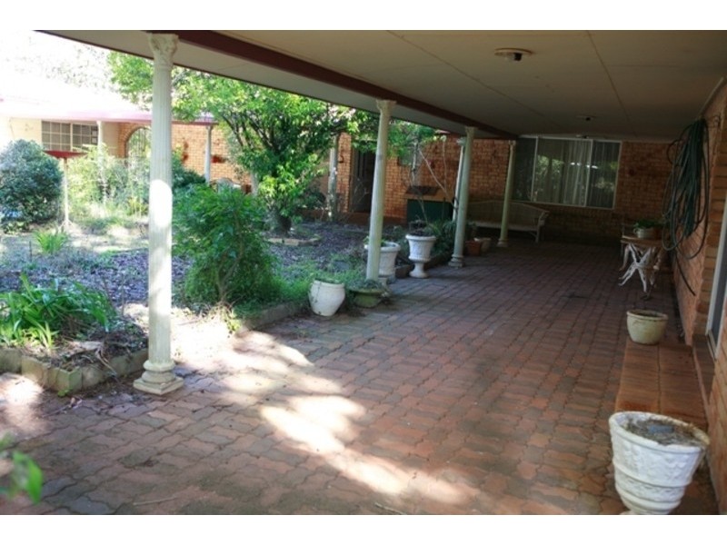 8505 New England Highway, Hampton QLD 4352