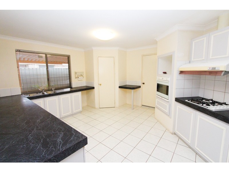 5 Drogheda Way, Waterford WA 6152