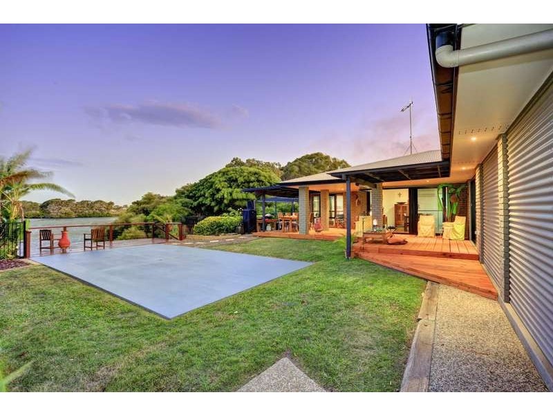 71 FAIRWAY  DRIVE, Bargara QLD 4670