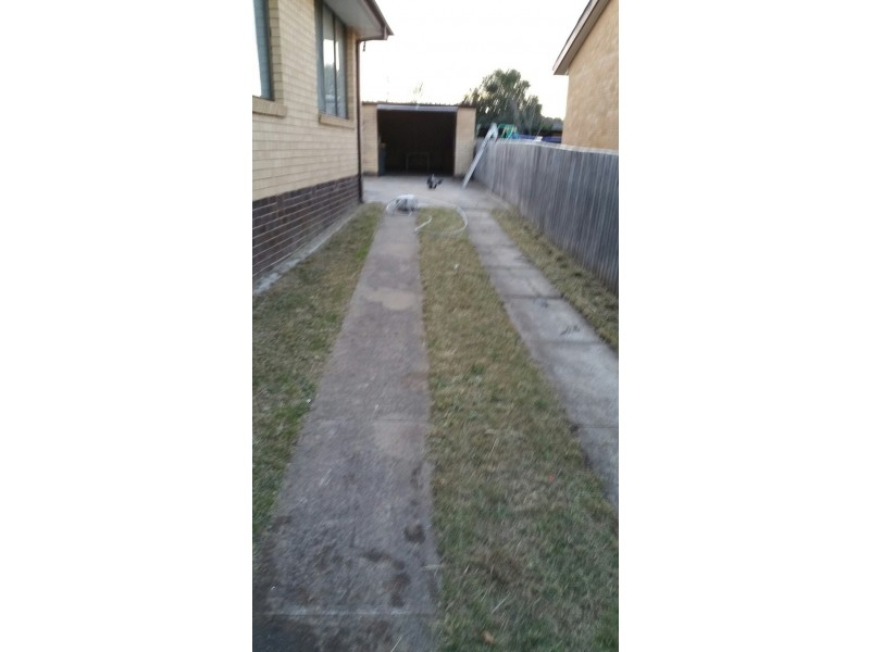 27 Waratah Street, Karabar NSW 2620