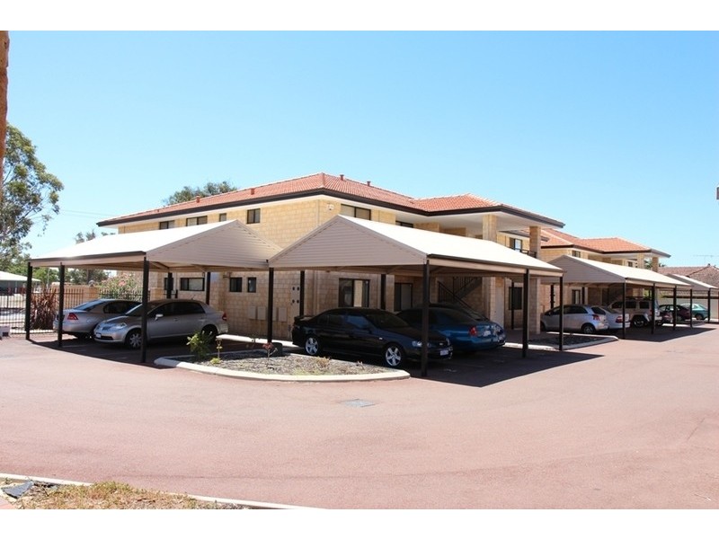 8/15 Station st, Cannington WA 6107