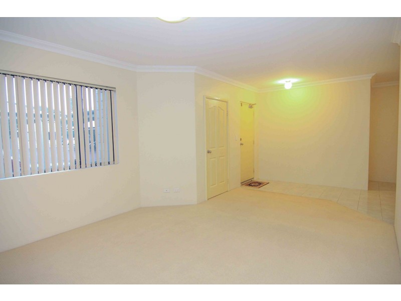 3/32 Mason St, Cannington WA 6107