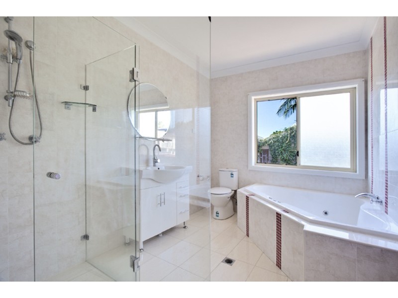 65 Mona Vale Rd, Mona Vale NSW 2103