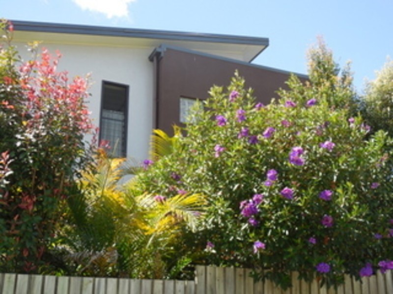 1/21 Tewantin Road, Cooroy QLD 4563
