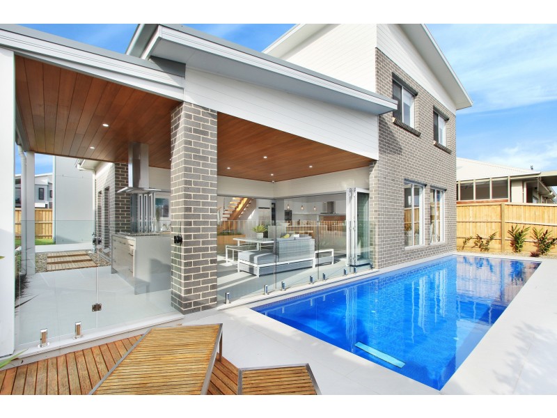 4 Windjammer Crescent, Shell Cove NSW 2529