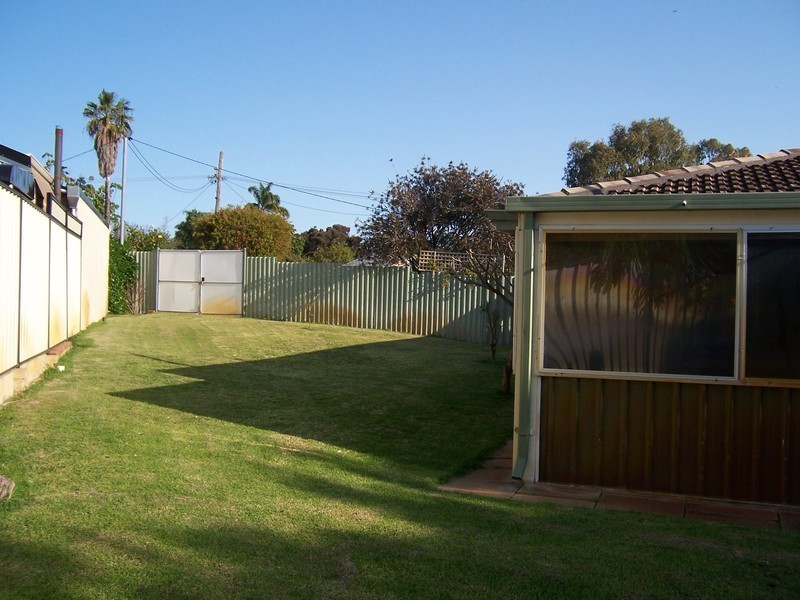 3 Monarch Court, Wanneroo WA 6065