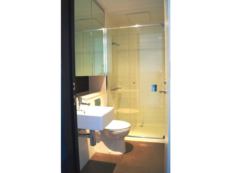 718/32 Bray  Street, South Yarra VIC 3141