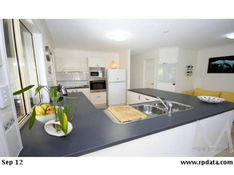 37 Glenfields Boulevard, Mountain Creek QLD 4557