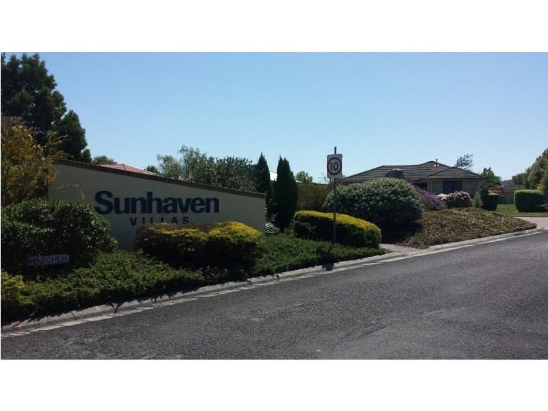 1 Cowrie Crt, St Helens TAS 7216