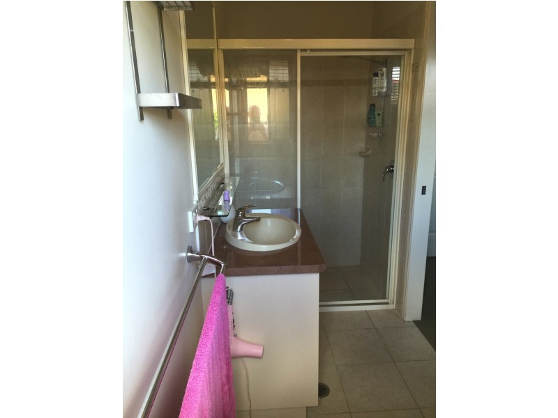 27 Cormorant Crescent, Jacobs Well QLD 4208