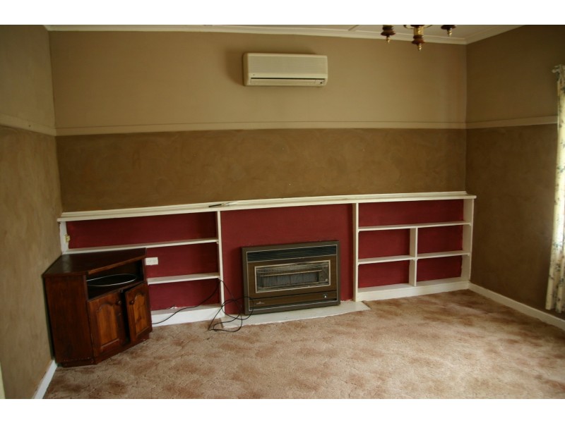 8 Delacombe Way, Willaura VIC 3379