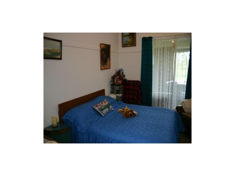 8 Delacombe Way, Willaura VIC 3379