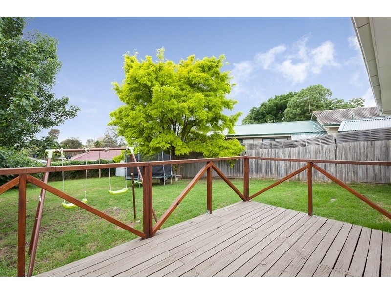 53  Wangarra Rd, Frankston VIC 3199