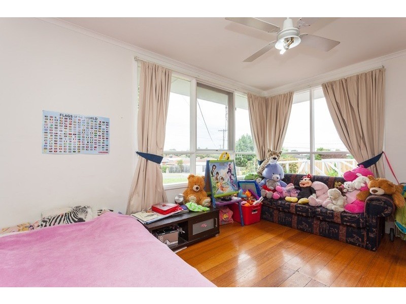 53  Wangarra Rd, Frankston VIC 3199