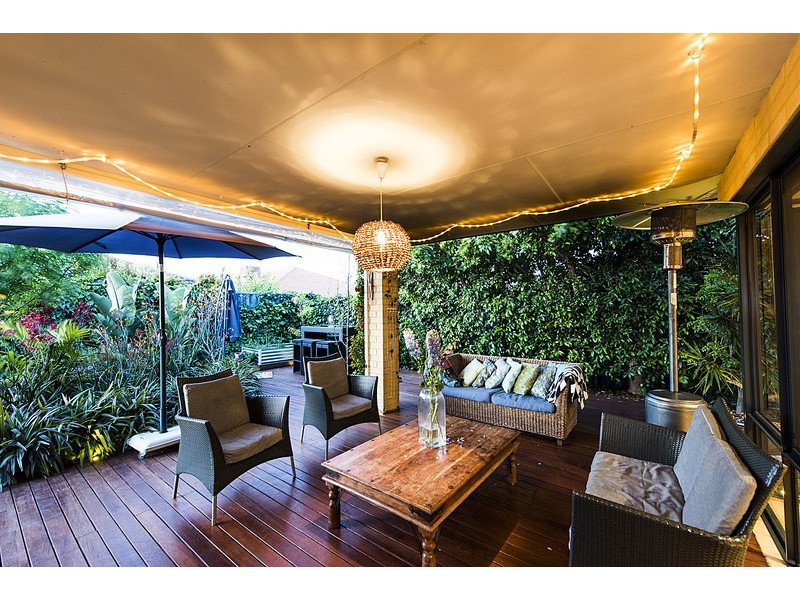 8 Newark Way, Secret Harbour WA 6173