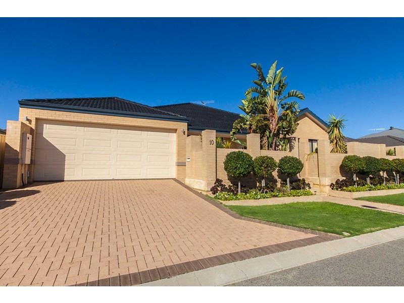 10 Kowloon Cnr, Currambine WA 6028