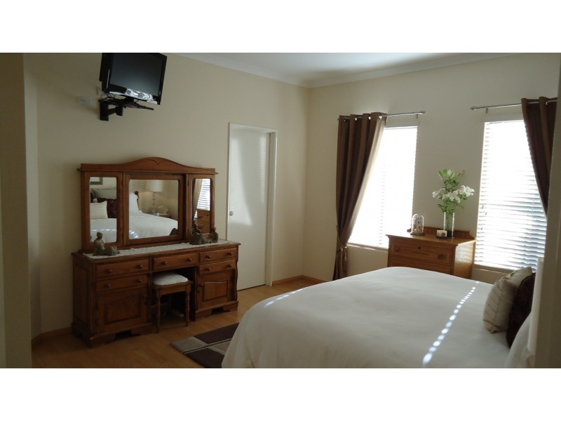 10 Kowloon Cnr, Currambine WA 6028