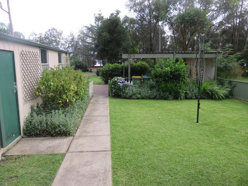 184 Geofffrey Rd, Chittaway Point NSW 2261