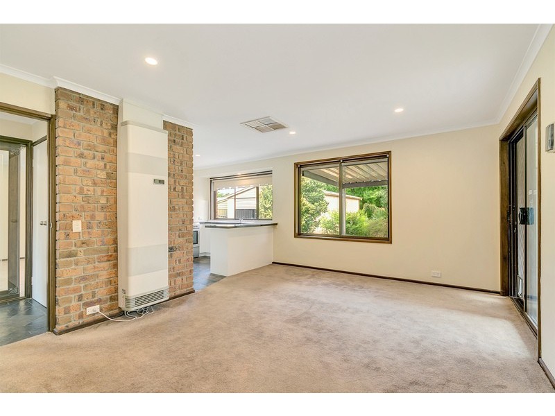 30 Haven Road, Aberfoyle Park SA 5159