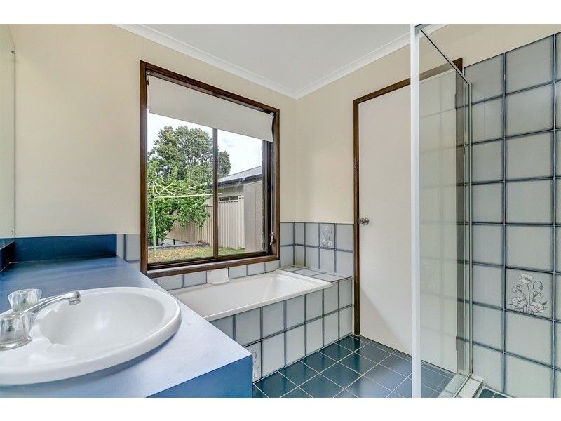 30 Haven Road, Aberfoyle Park SA 5159