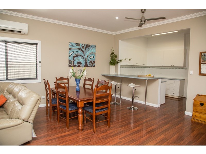 13  Almoola St, Griffith NSW 2680