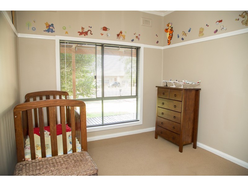 13  Almoola St, Griffith NSW 2680