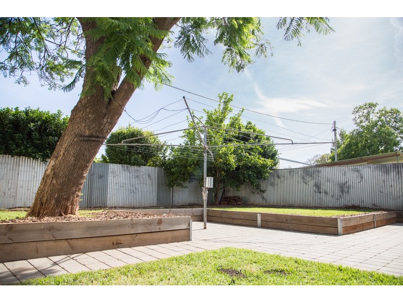 13  Almoola St, Griffith NSW 2680