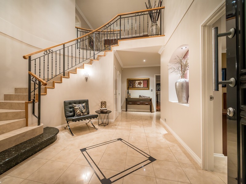 27 St James Approach, Iluka WA 6028