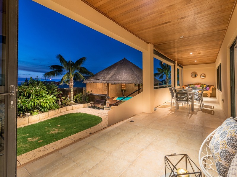 27 St James Approach, Iluka WA 6028