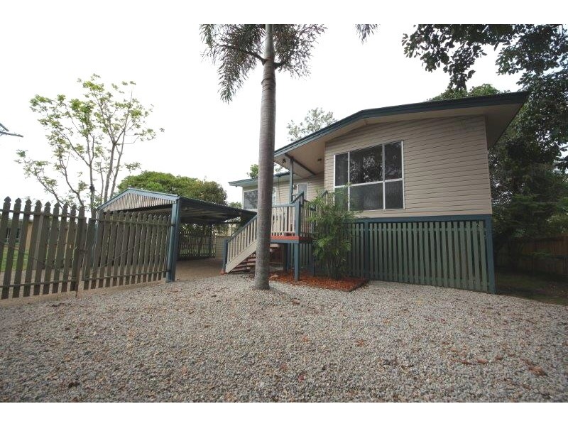 27 Storey Road, Kallangur QLD 4503