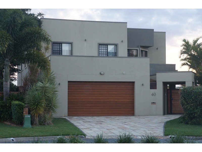 40 Tosti, Sorrento QLD 4217