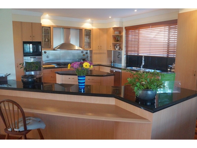 40 Tosti, Sorrento QLD 4217