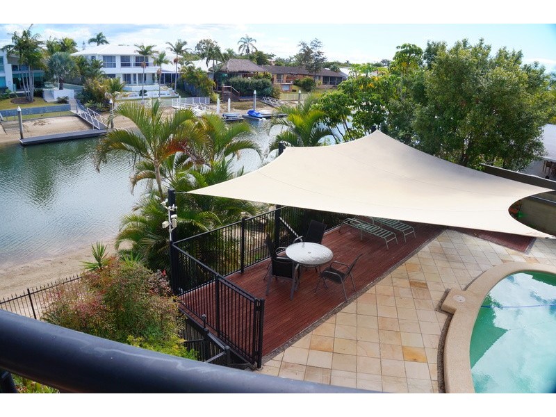 40 Tosti, Sorrento QLD 4217