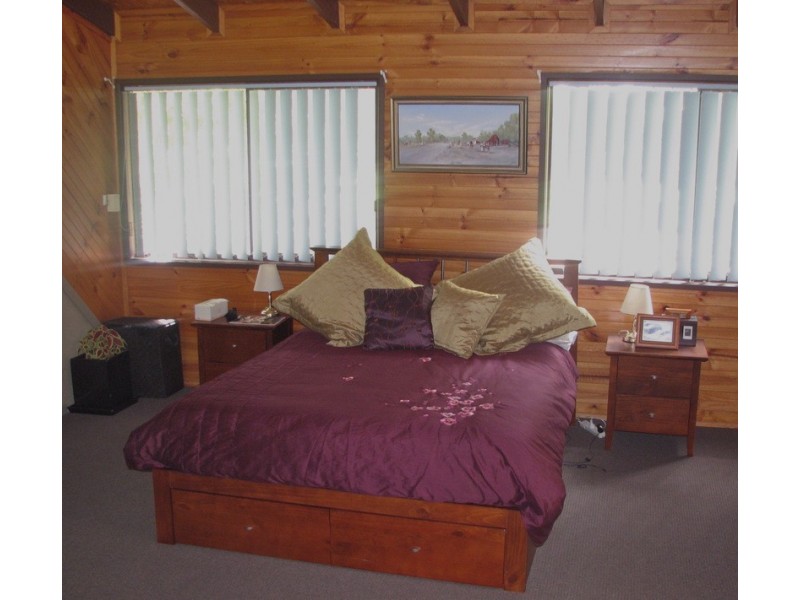 44 Upper Crystal Creek Road, Crystal Creek NSW 2484