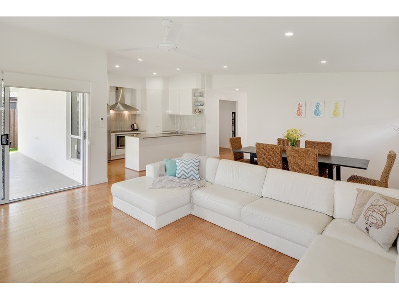 38 Spoonbill Drive, Forest Glen QLD 4556