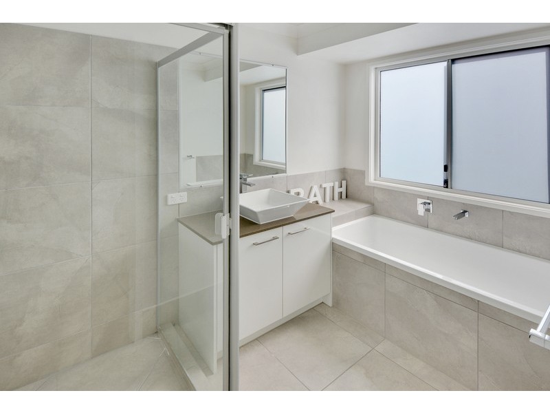 38 Spoonbill Drive, Forest Glen QLD 4556