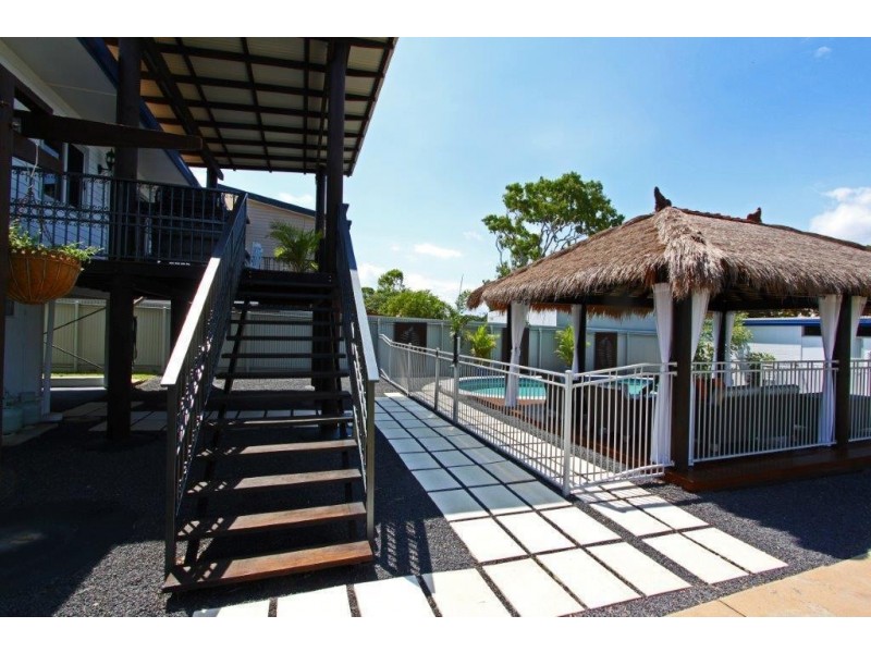 22 Reef Street, Saunders Beach QLD 4818